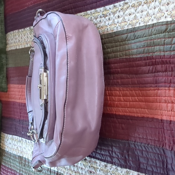 COACH* Kristen lavender tri textured leather bag w/silvertone hardware zip close - Picture 3 of 16